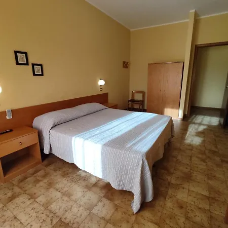 Il Dollaro Hotell Villa San Giovanni