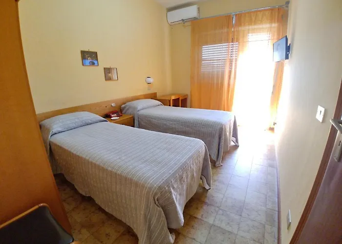 Il Dollaro Villa San Giovanni